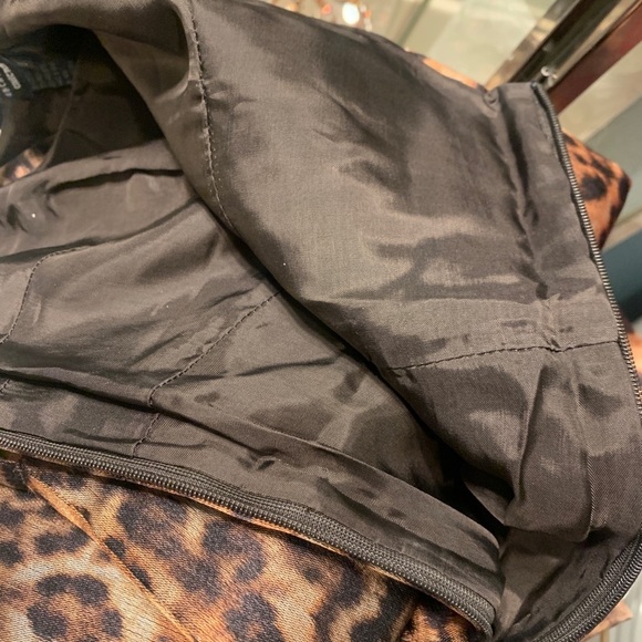 NWOT Doncaster Vintage Cheetah print dress size 4 lined, strap retainers wow! - Picture 10 of 12